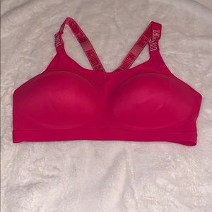 Victoria’s Secret sport bra NWOT